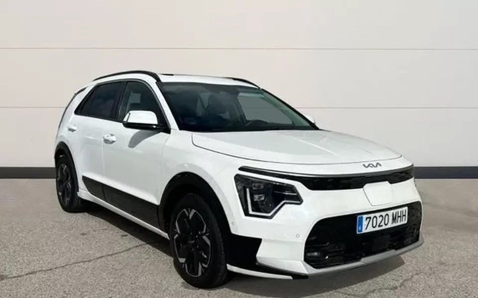 KIA Niro BEV 65KWH 150KW E-NIRO EMOTION 204 5P