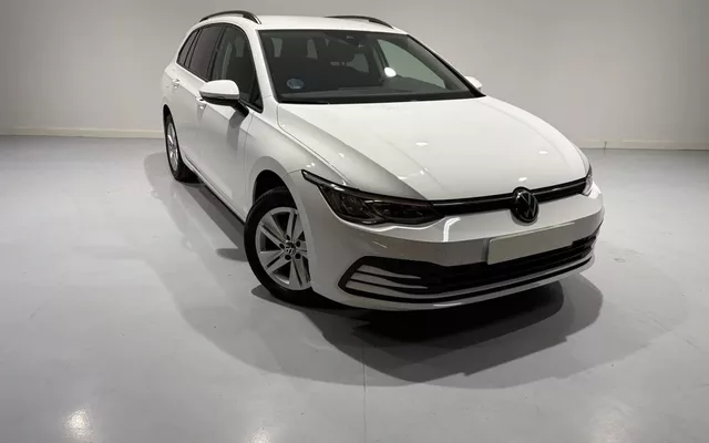 VOLKSWAGEN Golf VARIANT eTSI Life 110cv DSG 7 Vel