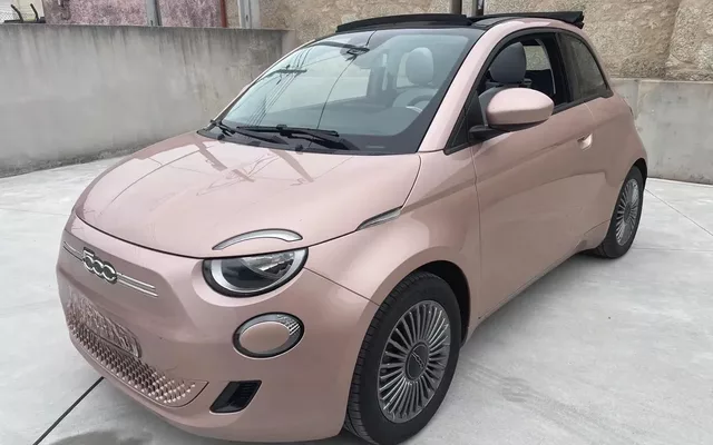 Fiat 500e 42 kWh