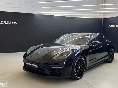 Porsche Panamera 4 E-Hybrid Platinum Edition