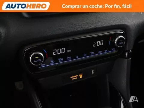 TOYOTA Yaris 1.5 Hybrid Style