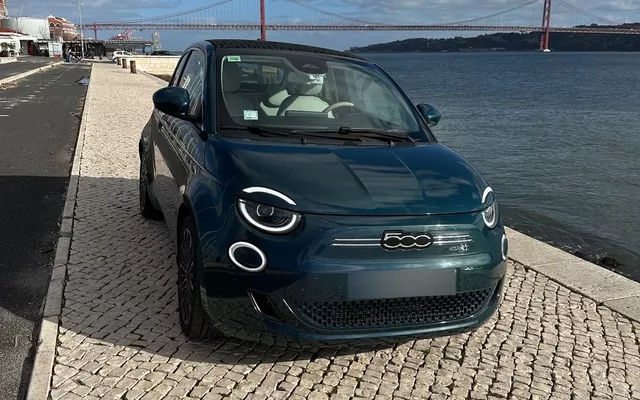 Fiat 500e C La Prima