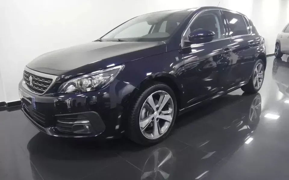 Peugeot 308 PureTech 130 GPF EAT8 Stop & Start Tech Edition