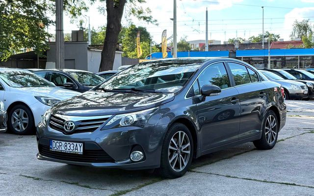 Toyota Avensis T27 D-4D Polift