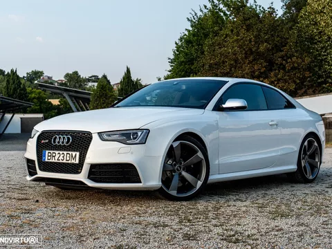 Audi RS5 4.2 FSi quattro S tronic