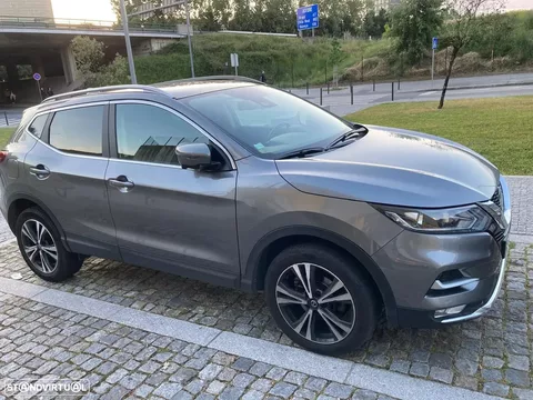 Nissan Qashqai 1.3 DIG-T N-Connecta