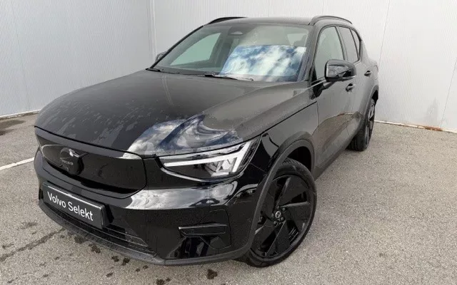 Volvo EX40 82 kWh Single Motor Extended Range Black Edition