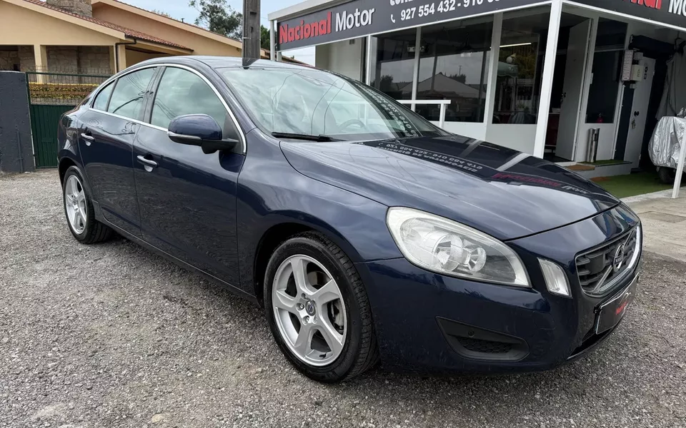 Volvo S60 2.0 D3 Momentum Start/Stop