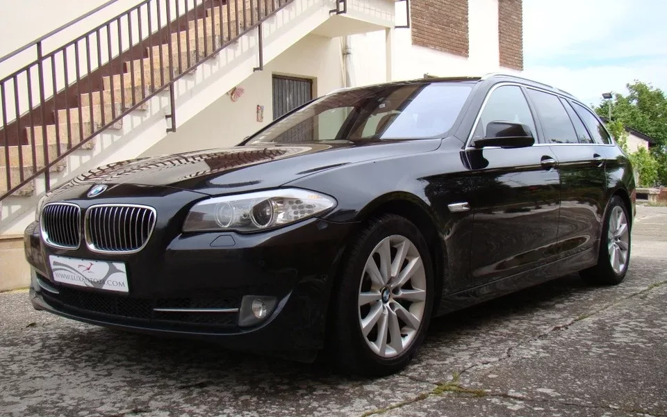 BMW Serie 5 530dA Touring xDrive