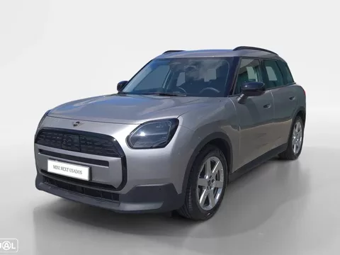 MINI Countryman E Essential XS