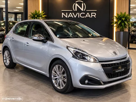 Peugeot 208 PureTech 110 Stop & Start Allure