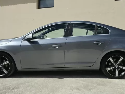 Volvo S60 2.0 D4 R-Design Geartronic