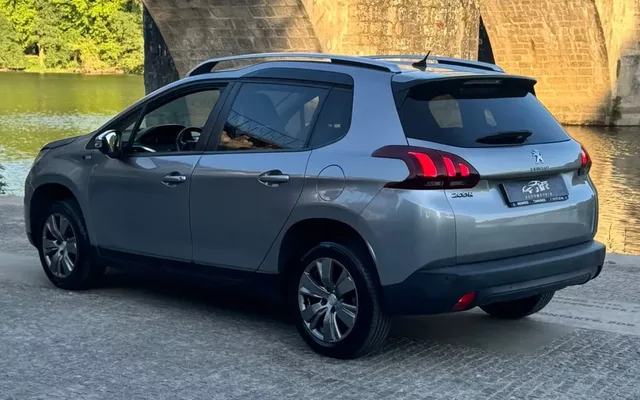 Peugeot 2008 1.6 BlueHDi Style