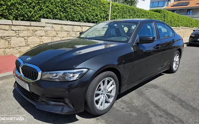BMW 330 e Auto