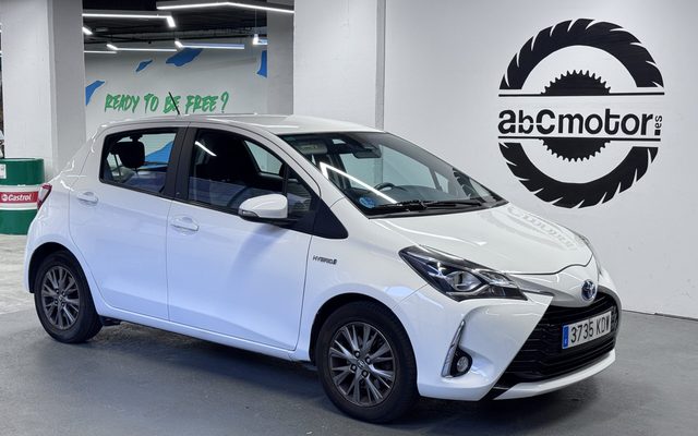 Toyota YARIS 1.5 100H 75 HYBRID FEEL