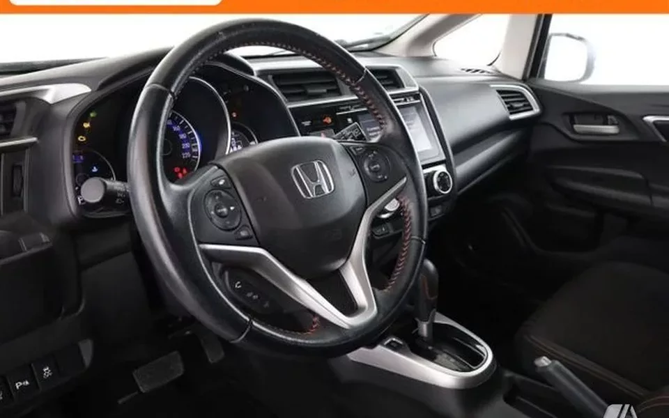 HONDA Jazz Jazz 1.5 i-VTEC Dynamic CVT