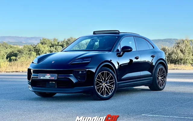 Porsche Macan Electric 4
