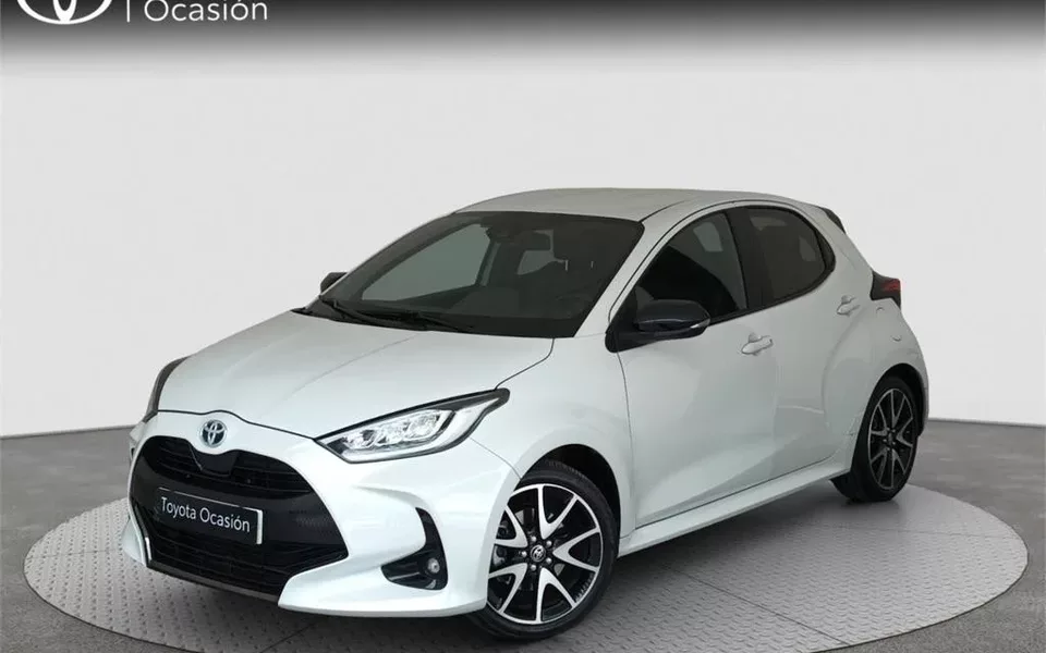 TOYOTA Yaris Yaris 120H 1.5 Style