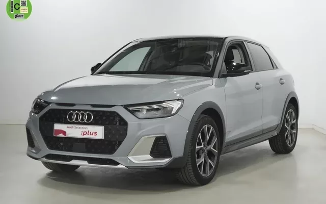 AUDI A1 Citycarver A1 Citycarver 35 TFSI Adrenalin S tronic