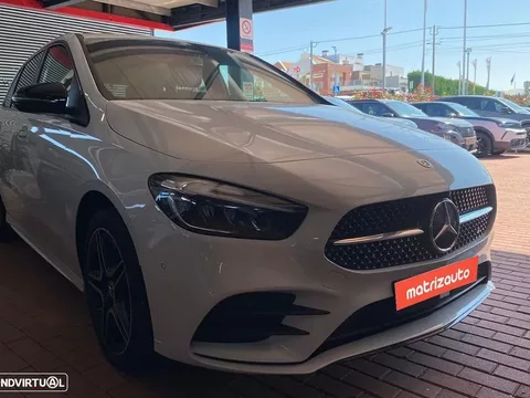 Mercedes-Benz B 250 e AMG Line