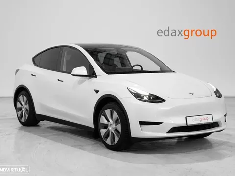 Tesla Model Y RWD