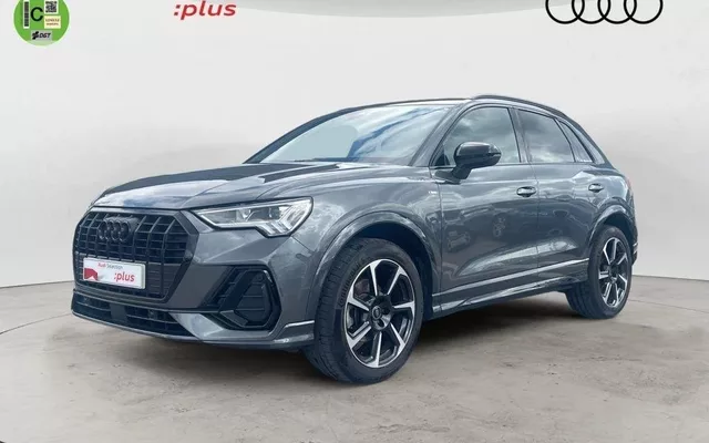 AUDI Q3 Q3 35 TFSI Black line S tronic