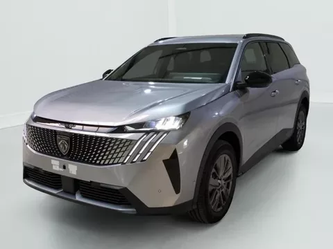 Peugeot 5008 HYBRID 145 CH E-DCS6 ALLURE Zéro km immatriculé