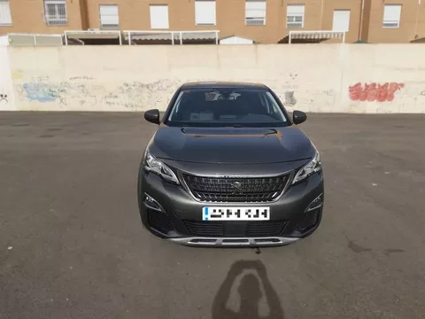 PEUGEOT 3008 3008 1.2 PureTech S&S Allure 130