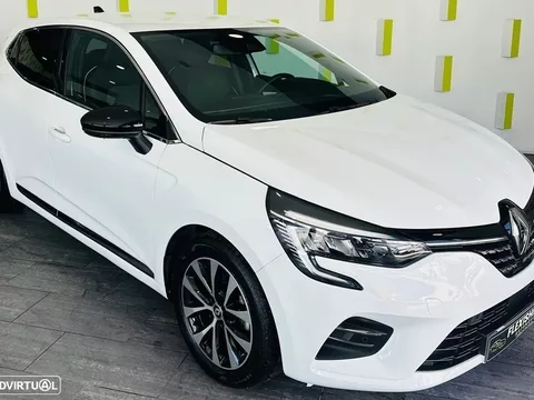 Renault Clio 1.6 E-Tech Full Hybrid Techno
