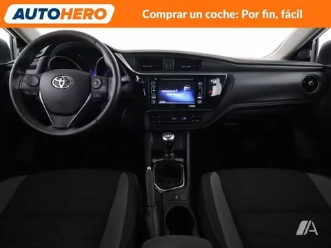 TOYOTA Auris 1.4 Turbodiesel Active