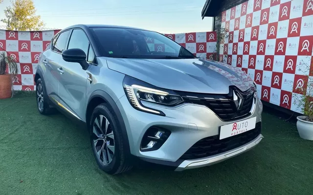 Renault Captur 1.0 TCe Techno Bi-Fuel