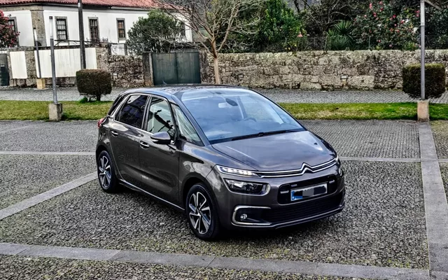 Citroën C4 Picasso PureTech 130 Stop&Start SHINE