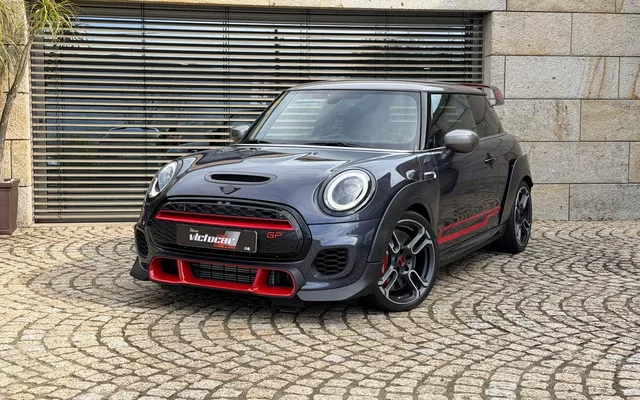 MINI Coupé