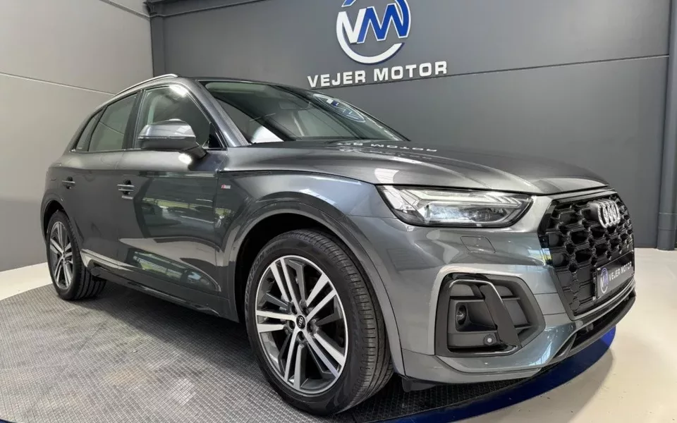 AUDI Q5 Q5 Sportback 35 TDI Black line S tronic