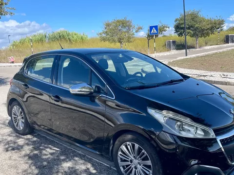Peugeot 208 1.6 BlueHDi Allure