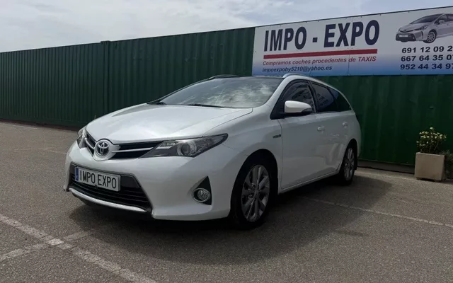 TOYOTA Auris Auris Touring Sports hybrid 140H Business