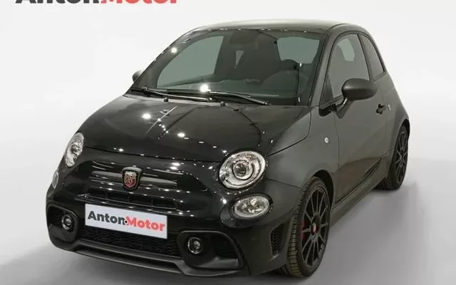 ABARTH 500 695 1.4 16v T-Jet 132kW (180 CV)