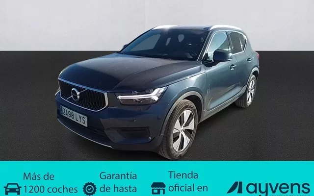 VOLVO XC40 XC40 T3 Momentum Pro