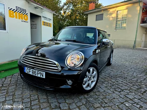 MINI 3 Portas One D