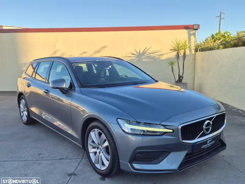 Volvo V60 2.0 D3 Momentum Plus