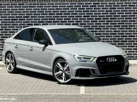 Audi RS3 Limousine S tronic