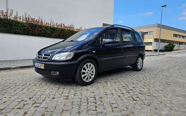 Opel Zafira 2.2 DTI Edition