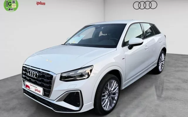AUDI Q2 Q2 35 TDI Adrenalin S tronic 110kW