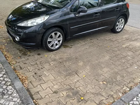 Peugeot 207 1.6 HDi Sport