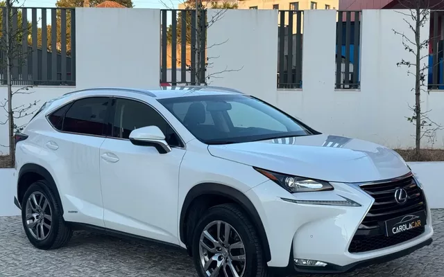 Lexus NX 300h Executive