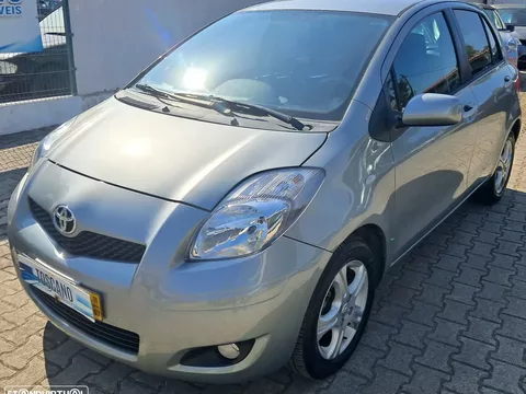 Toyota Yaris 1.0 VVT-i Comfort