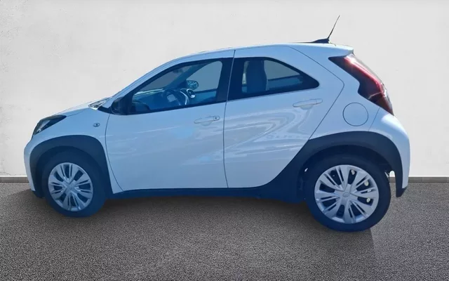 TOYOTA AYGO X 1.0 VVT-i 72 S-CVT Dynamic