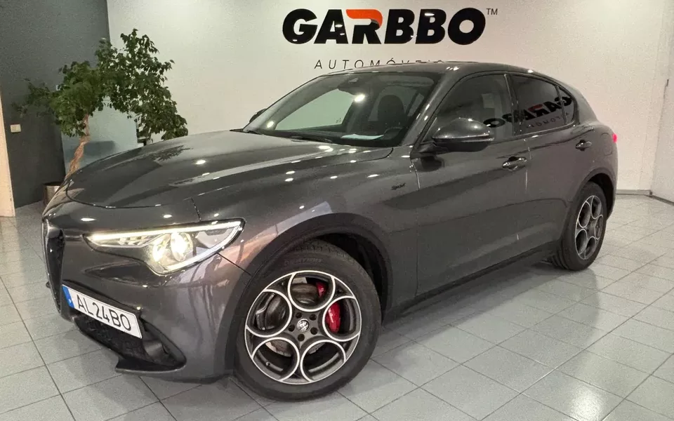 Alfa Romeo Stelvio 2.2 D Sprint AT8