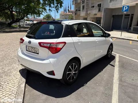Toyota Yaris 1.5 HSD Comfort+Navi