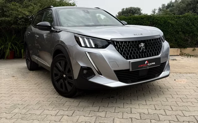 Peugeot 2008 ver-1-2-puretech-gt